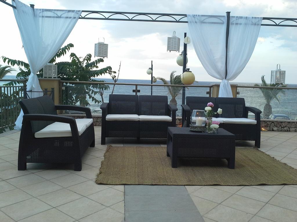 Elihotel ซานตาเลสโซ ซิกูโล ภายนอก รูปภาพ